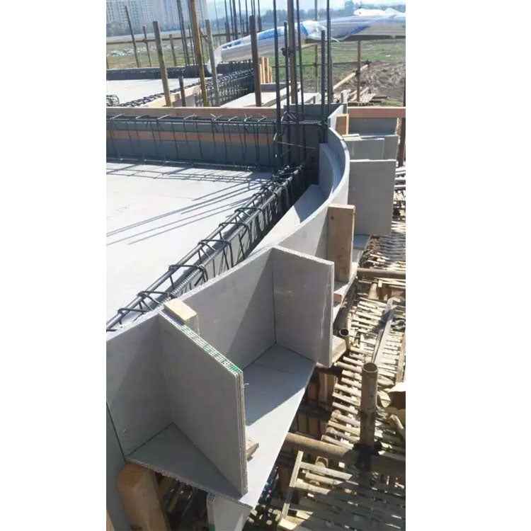 Rapid-Installation Hollow Plastic Shuttering Board | For Construction Project Managers