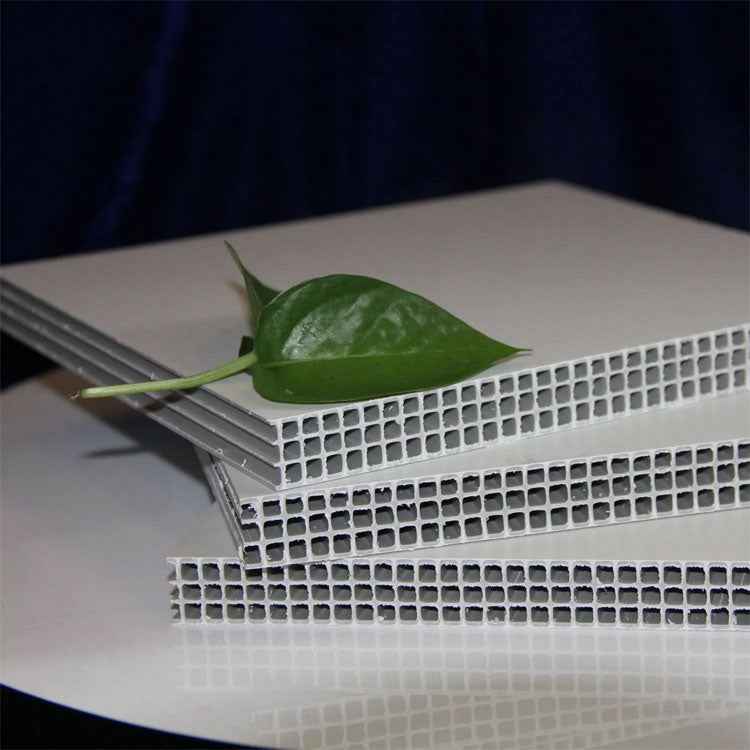 Rib-Structured PP Hollow Recycled Plastic Shuttering Sheet | For Specialist Formwork Firms