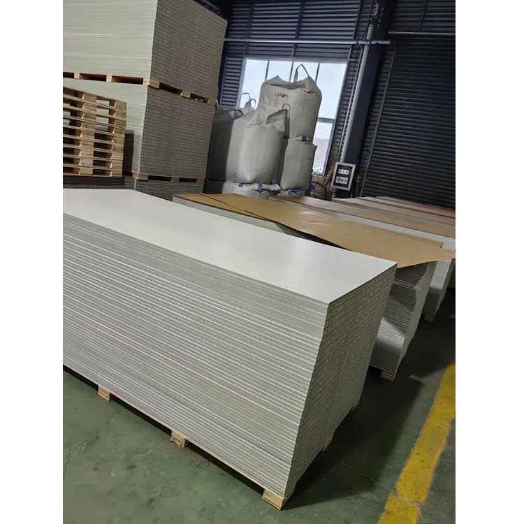 Standard-Size 18mm Plastic Formwork for Slab for Concrete Building Construction | For High-Rise Building Frame Contractors