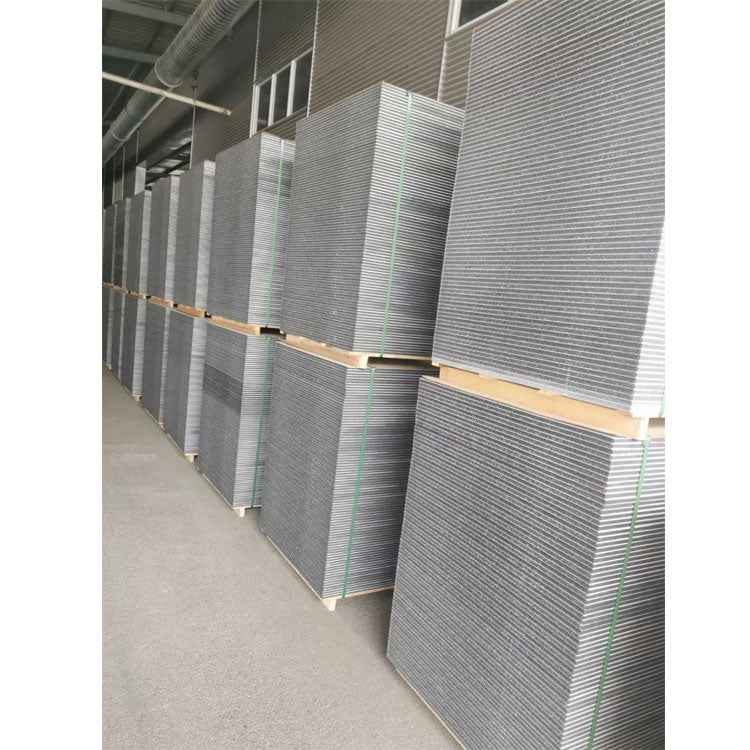 Dimensionally Stable (1220x2440mm) Plastic Construction Board | For Construction Material Suppliers